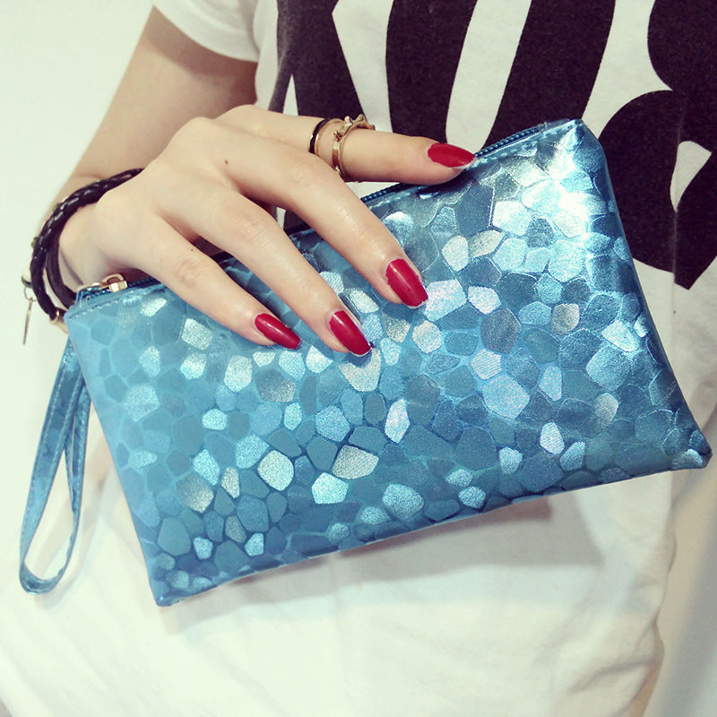 Women's Handbags, Clutch Bags, and Wallets